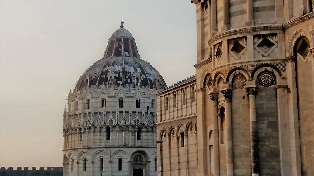 Le Rose Apartment Pisa Italy